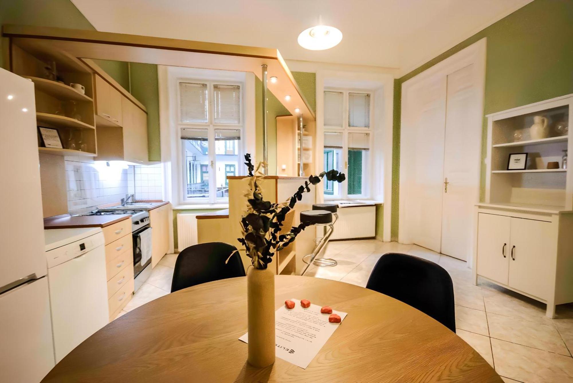 בודפשט R171 Elitehost Raday Apartment מראה חיצוני תמונה
